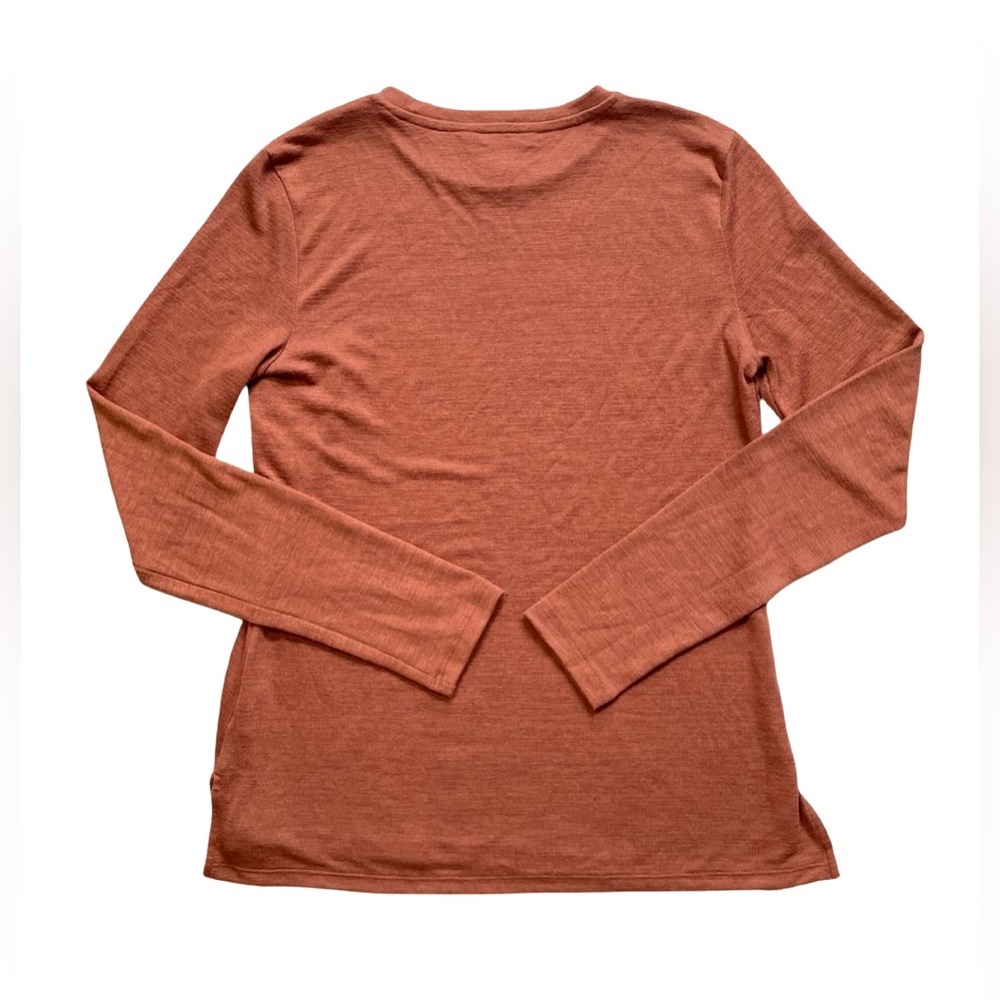Banana Republic Luxespun Crewneck
Long Sleeve Top Size Small - Picture 4 of 4